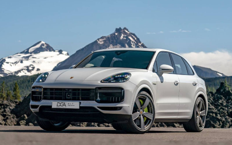 Noleggio Lungo Termine Porsche CAYENNE